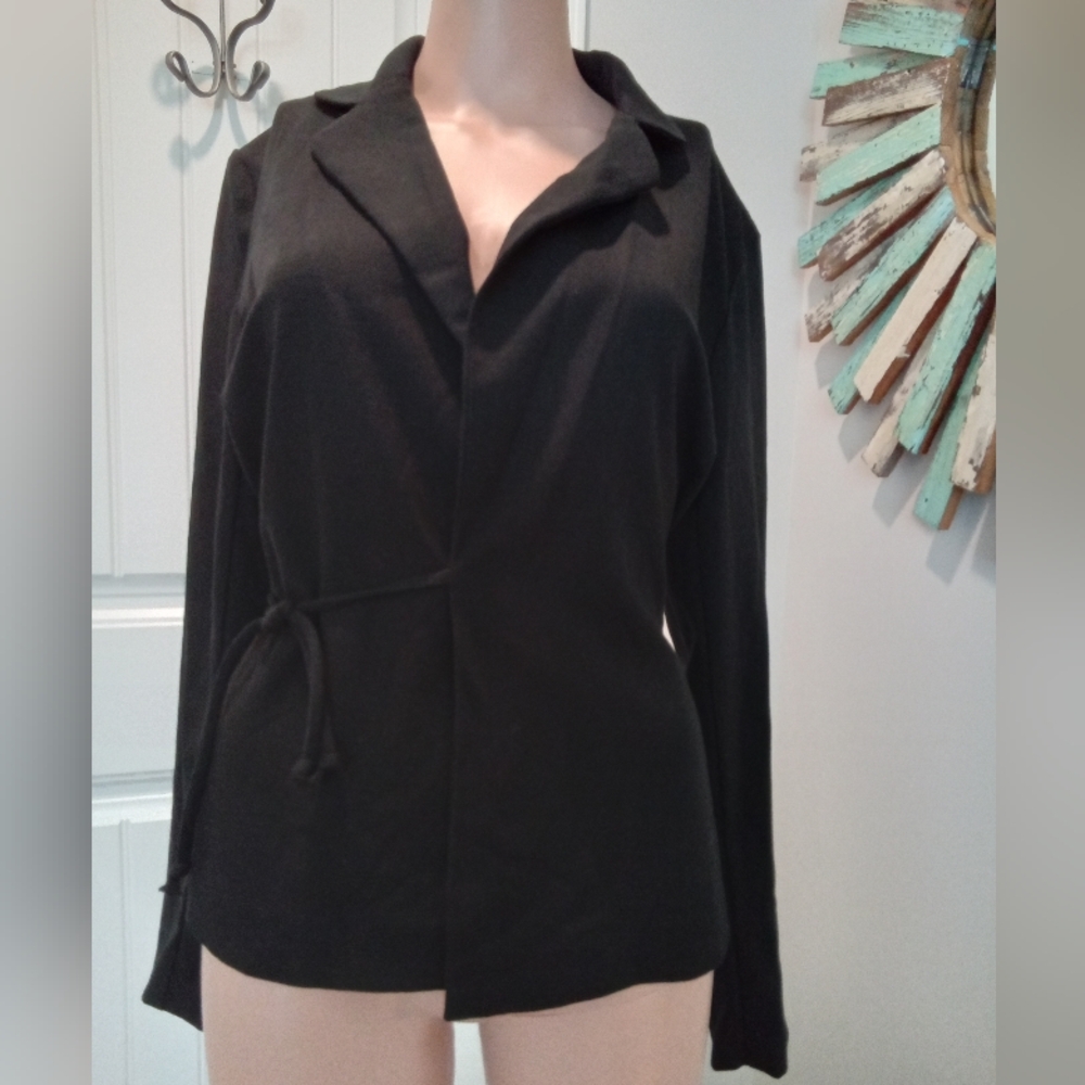 2-$10... Courtenay Size 8 Vintage Black Linen Blend Blazer w/ Tie Wrap Waist